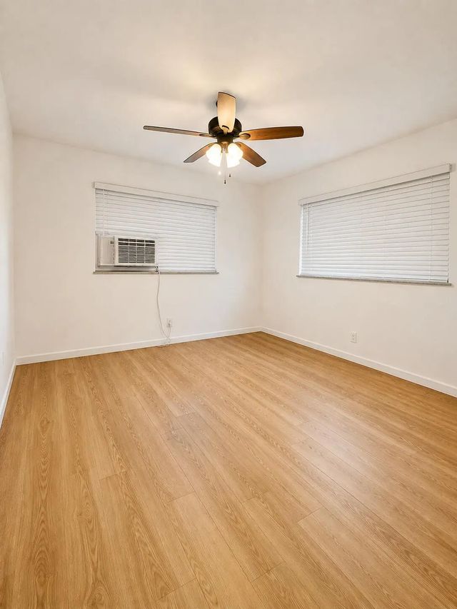 5 of 17 - 1816 Mckinley Street #7, Hollywood, FL