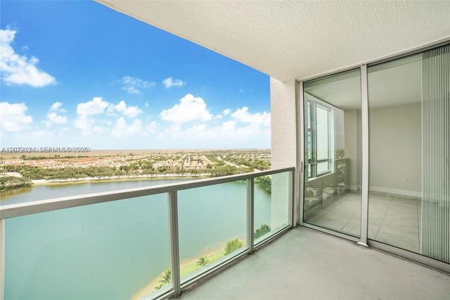4 of 17 - 2681 N Flamingo Road #1906s, Sunrise, FL