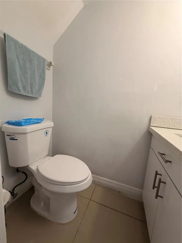 5 of 35 - 12241 Sw 16th Terrace #102-k, Miami, FL