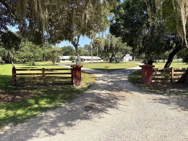 5 of 38 - 2160 Sw 28th Avenue, Okeechobee, FL
