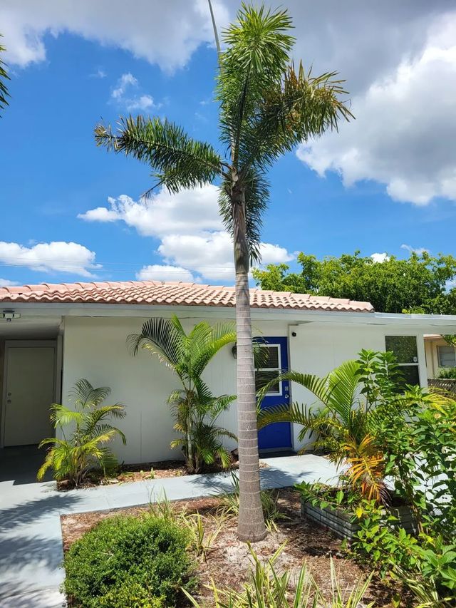 5 of 8 - 1028 Ne 10th Avenue #1-4, Fort Lauderdale, FL