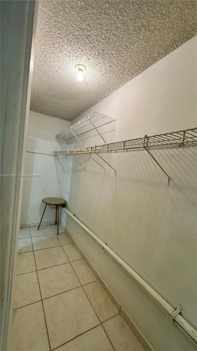 5 of 26 - 160 Ne 203rd Terrace #e20, Miami Gardens, FL
