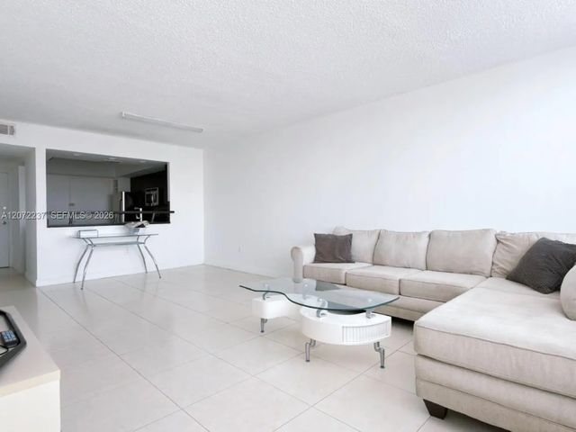 4 of 13 - 1301 Ne Miami Gardens Drive #1404w, Miami, FL
