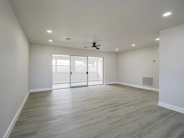 4 of 33 - 375 Manly Avenue, Sebastian, FL