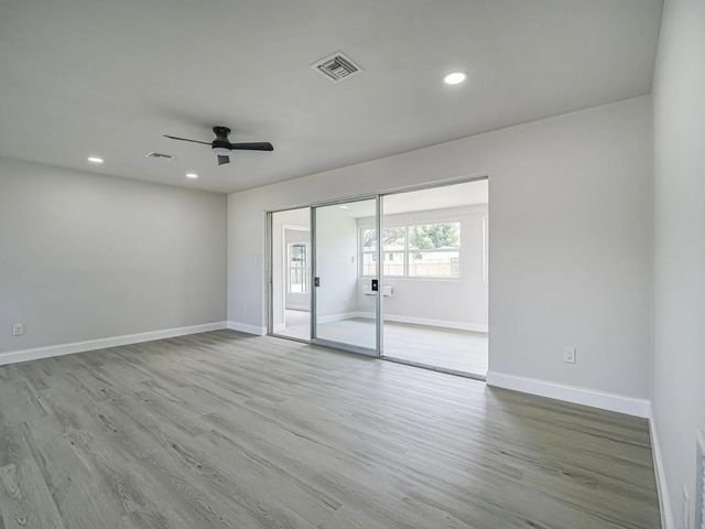 5 of 33 - 375 Manly Avenue, Sebastian, FL