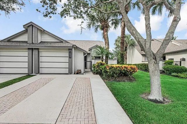 1911 Landings Boulevard, Greenacres