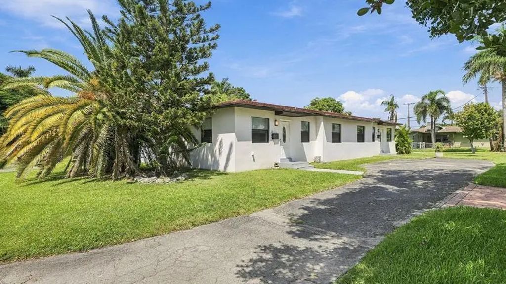 245 Ne 1st Terrace #245, Dania Beach
