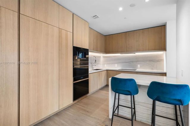 5 of 29 - 8701 Collins Avenue #705, Miami Beach, FL