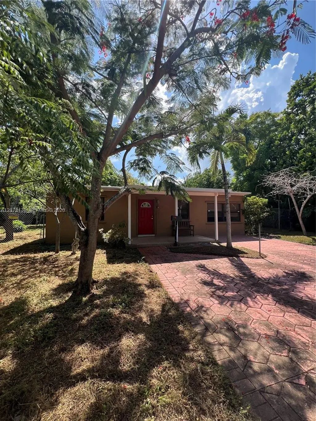 143 Sw 22nd Terrace, Fort Lauderdale