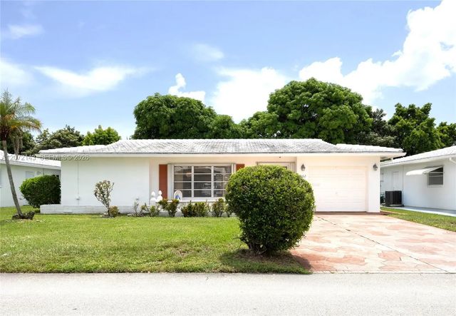 4 of 25 - 7102 Nw 71st Street, Tamarac, FL
