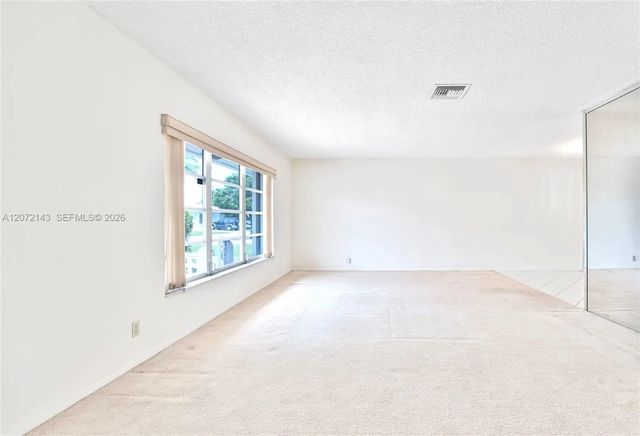 5 of 25 - 7102 Nw 71st Street, Tamarac, FL