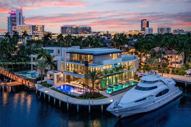 2 of 63 - 1400 W Lake Drive, Fort Lauderdale, FL