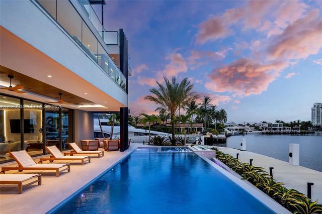 3 of 63 - 1400 W Lake Drive, Fort Lauderdale, FL