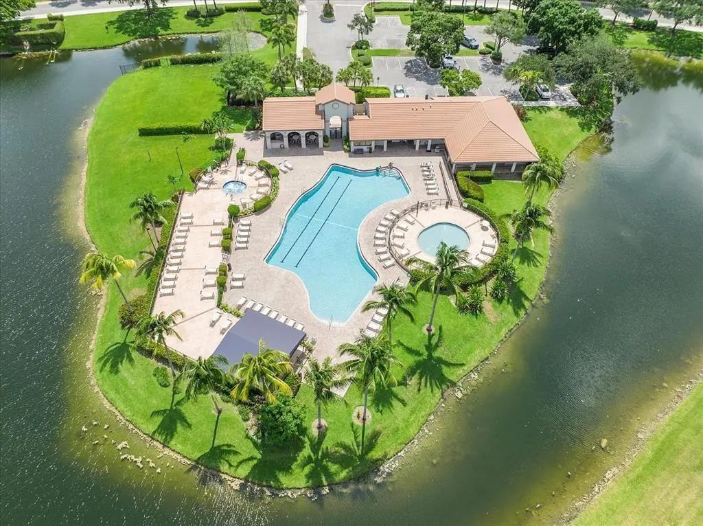 10700 Nw 14th Street #146, Plantation