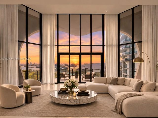 1000 Biscayne Boulevard #town House 1201, Miami