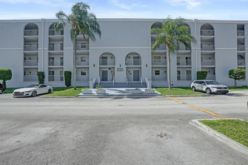 7980 N French Drive #3-202, Pembroke Pines