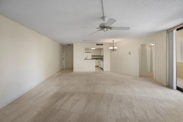 4 of 41 - 2800 N Ocean Drive #a-8b, Riviera Beach, FL