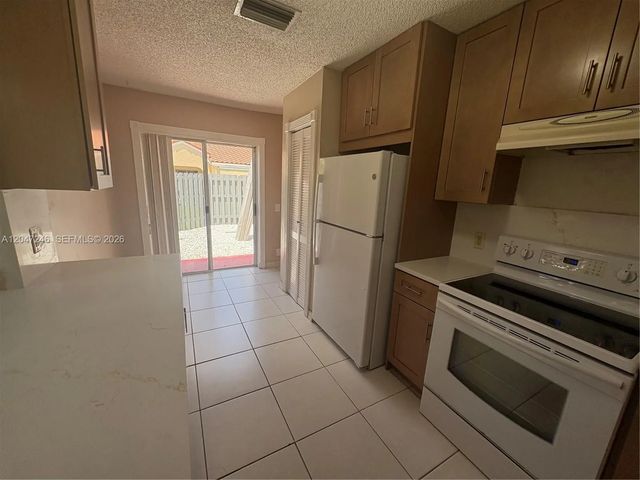 4 of 14 - 1479 Springside Drive, Weston, FL