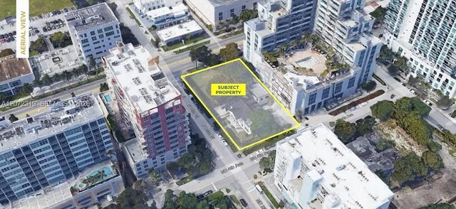 2 of 10 - 333 Ne 23rd Street, Miami, FL