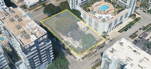 3 of 10 - 333 Ne 23rd Street, Miami, FL