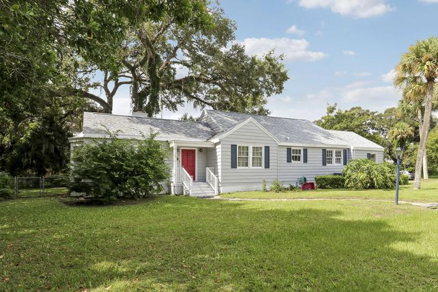 2 of 78 - 703 Florida  Avenue, Fort Pierce, FL