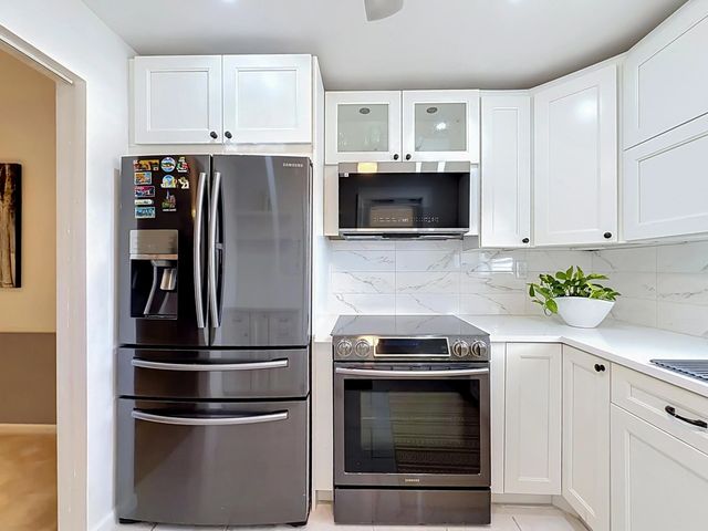 5 of 43 - 2121 Ne 68th Street #109, Fort Lauderdale, FL