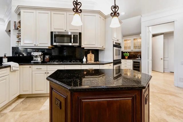 4 of 23 - 712 Sandy Point Lane, North Palm Beach, FL