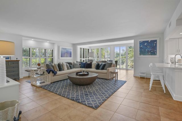 4 of 34 - 13307 Polo Club Road #c107, Wellington, FL