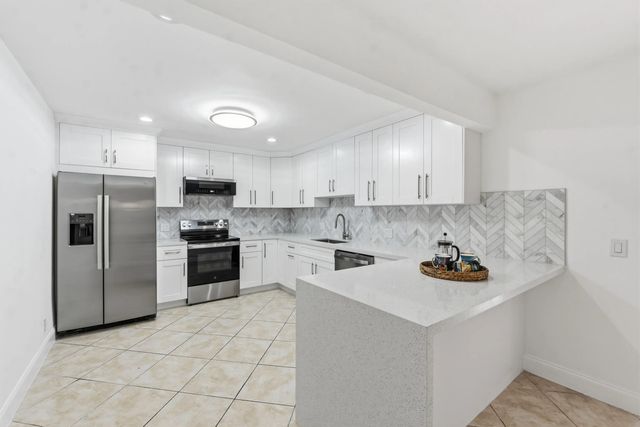 3 of 31 - 3379 Nw 63rd Street, Fort Lauderdale, FL