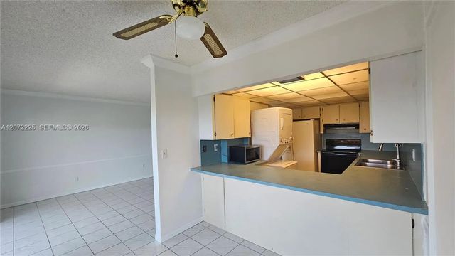 5 of 15 - 5800 Sw 127th Avenue #2420, Miami, FL
