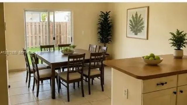 4 of 17 - 1615 Sw 3rd Court, Homestead, FL