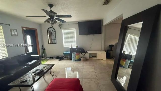 3 of 10 - 2411 Hayes Street, Hollywood, FL