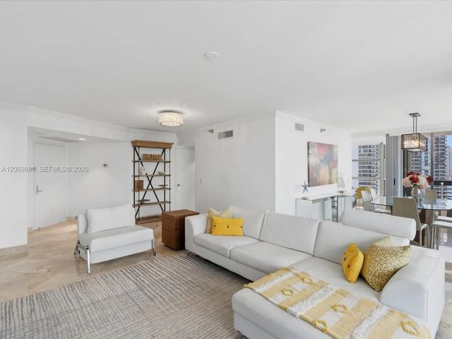 4 of 29 - 3400 Ne 192nd Street #2001, Aventura, FL