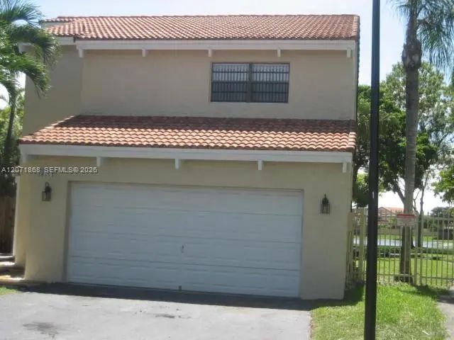 13224 Sw 10 Te, Miami