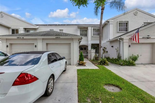 2 of 33 - 11855 Sw 99th Street, Miami, FL