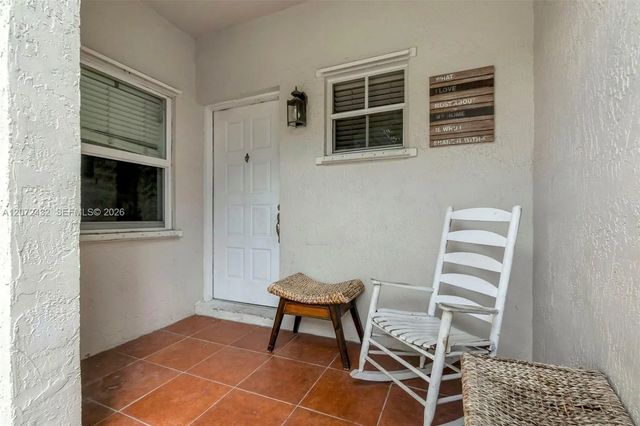4 of 33 - 11855 Sw 99th Street, Miami, FL