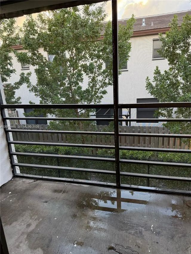 5 of 15 - 20800 Ne 8th Court #206-17, Miami, FL
