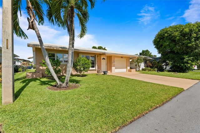 2 of 42 - 5713 Nw 68th Terrace, Tamarac, FL