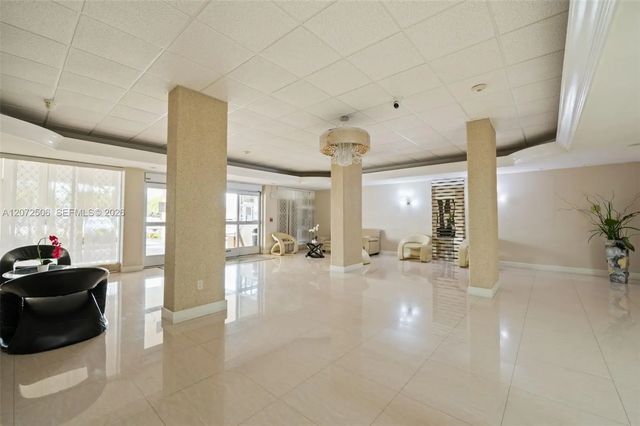 4 of 26 - 1833 S Ocean Drive #809, Hallandale Beach, FL