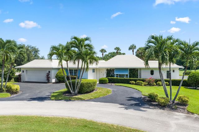 4 Country Club Circle, Village of Golf