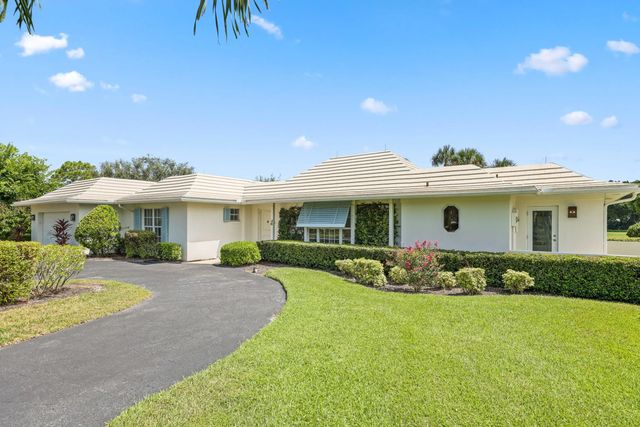 2 of 36 - 4 Country Club Circle, Village of Golf, FL