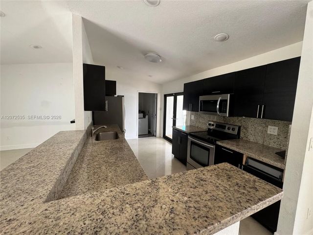 5 of 17 - 13101 Sw 259th Street, Homestead, FL