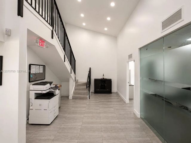 5 of 18 - 1985 Nw 88th Court, Doral, FL