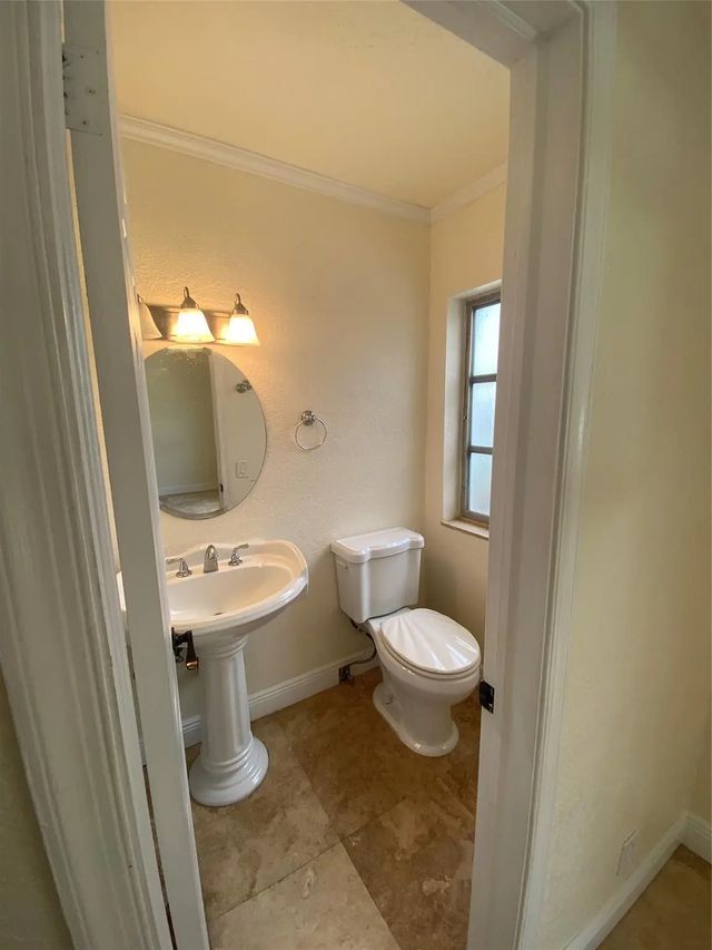 2 of 30 - 2200 Ne 66th Street #1412, Fort Lauderdale, FL