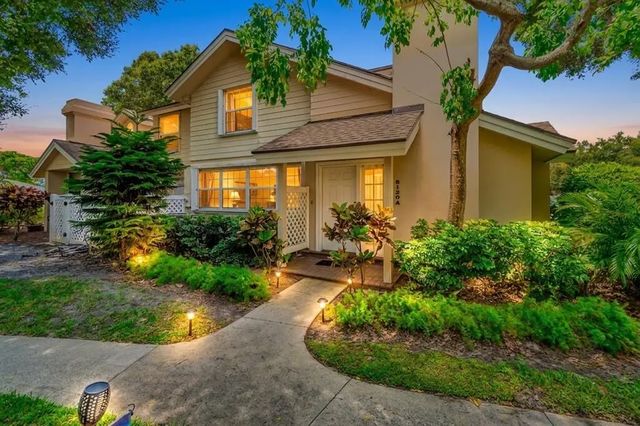2 of 25 - 8120 Northboro Court #20a, Lake Clarke Shores, FL
