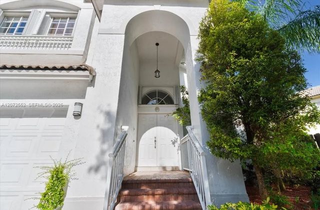2 of 38 - 10853 Nw 71st Street, Doral, FL