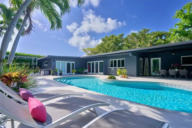 3 of 51 - 2155 Ne 191st Drive, North Miami Beach, FL