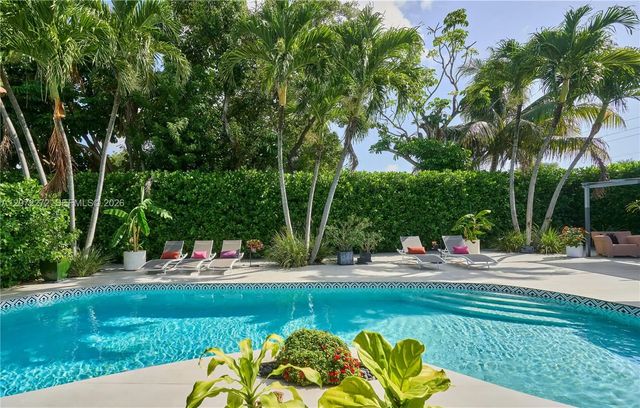 4 of 51 - 2155 Ne 191st Drive, North Miami Beach, FL
