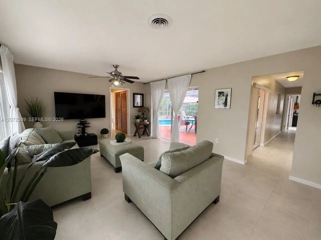 3 of 35 - 1812 N 45th Avenue, Hollywood, FL