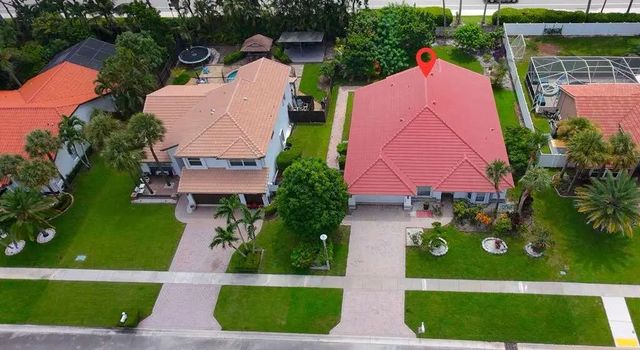 3 of 28 - 7606 Briar Cliff Circle, Lake Worth, FL